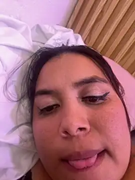 tatikanyx live cam on StripChat