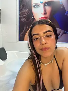 IsaDiiaz webcam