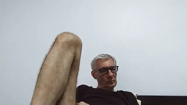 BIGUNCUTHARDCOCK