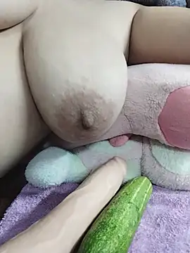 Bigboobs909 webcam