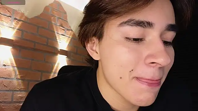 Connorr_01 webcam