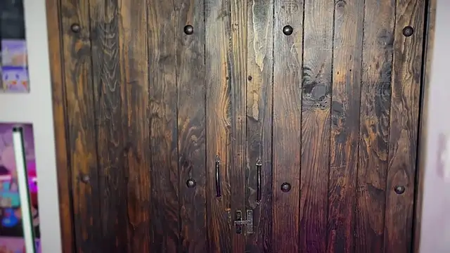 mcklister_kinky_feets