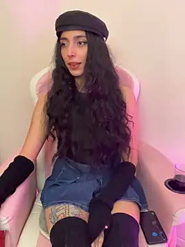 Felicia_smok3 webcam