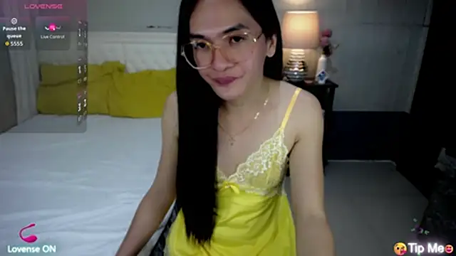 AsianSweetHeartxX webcam