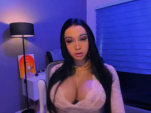 SelenaWhitmore live sex cam