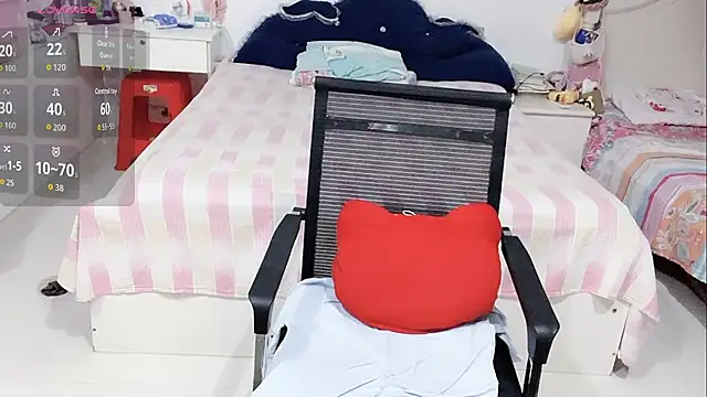 miaomiao-99 live cam on StripChat
