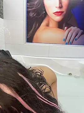 IsaDiiaz webcam