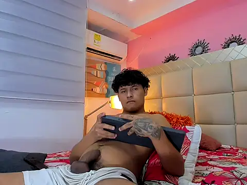 kristhofer_levis_ webcam
