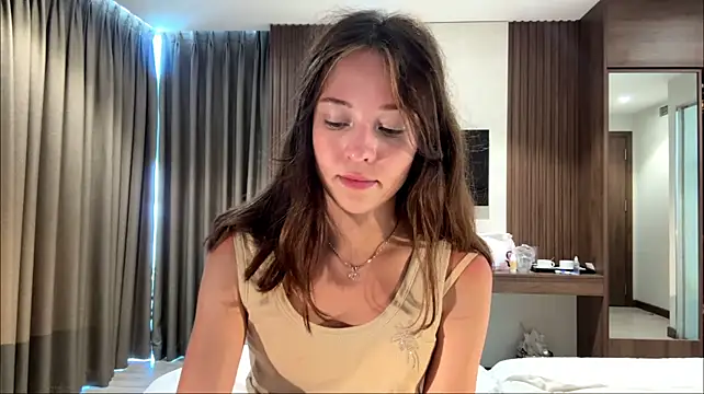 SusanaHallet webcam