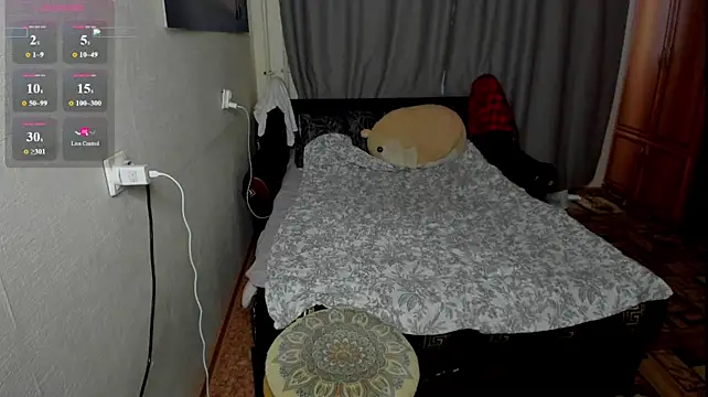 monica__elder webcam