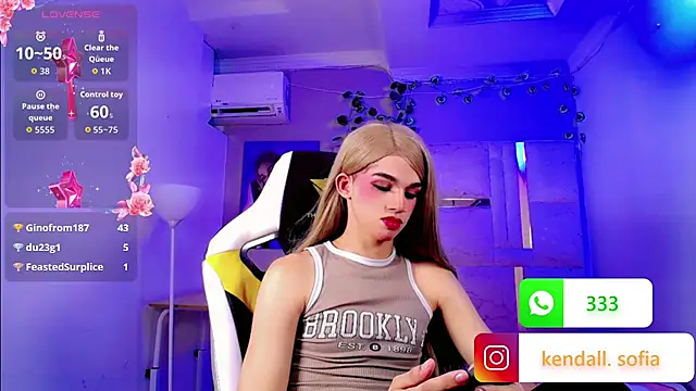 Sophiaa_doll_ webcam
