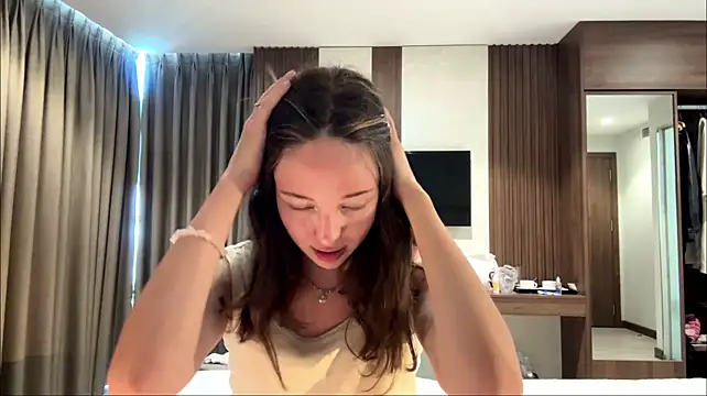 SusanaHallet webcam