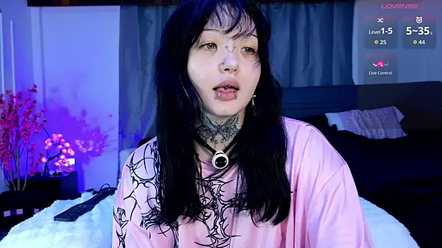 Lein_Bone live sex cam