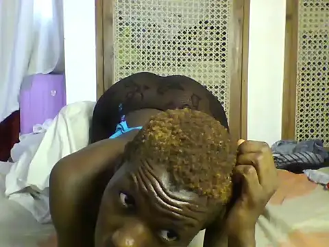Goldy_petite