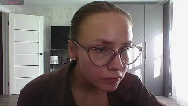 Annie_Cohn webcam