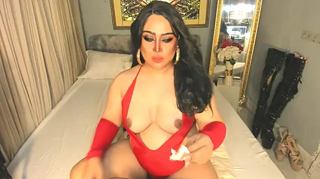 RavennaMiller live cam preview