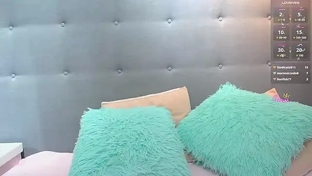 Mitsuri_Smith webcam