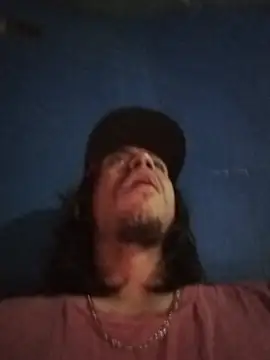 AlexAlejandro13 webcam