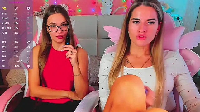 hotty_girls_here