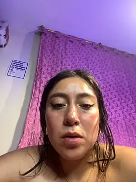 Antonella_Moreau webcam