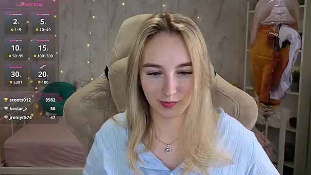 Shy_Polly webcam