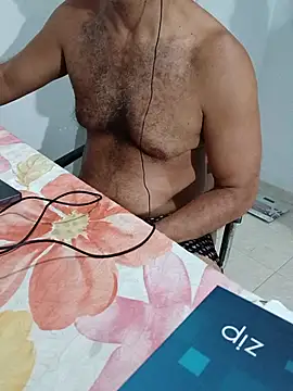 morenodiscret35 webcam
