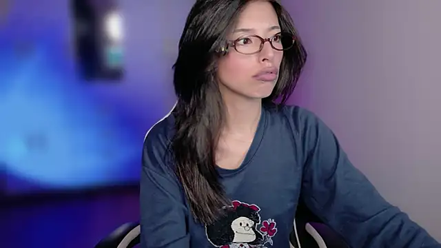 NanakoDollx webcam