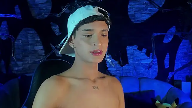 stevensantana1 live cam on StripChat