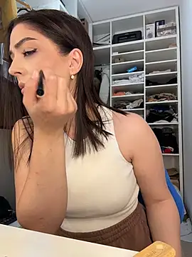 Lexi_Storm live cam on StripChat