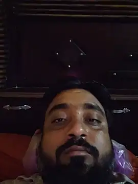 Raju_fuckerr webcam