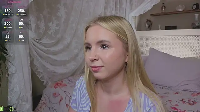 Linda__Bloom webcam