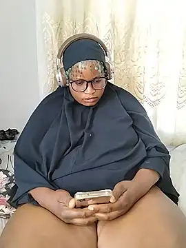 JuicyHoney_01 webcam