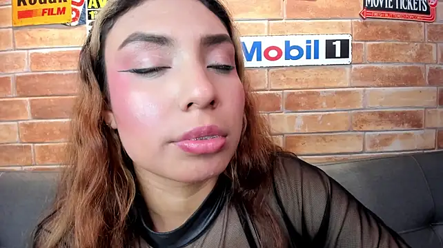 foxy_antonela webcam