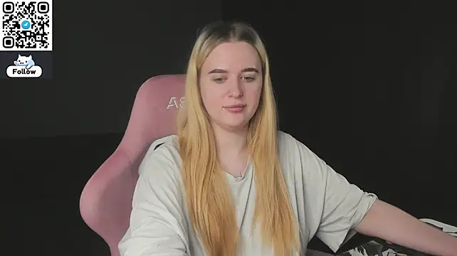 Betany_foxs webcam