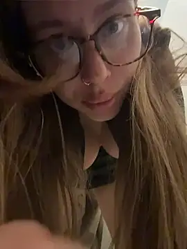 Jucie_Boom webcam