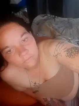 Farmgirl27 webcam
