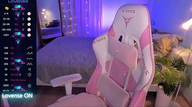 AdeleRoberts live cam preview