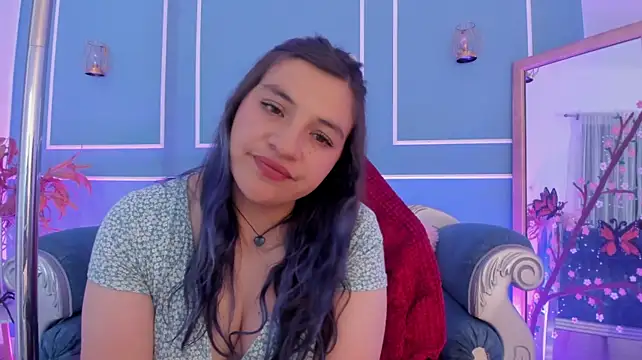 TaraTaylorr live cam preview