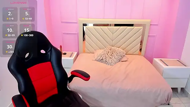 angelinemore