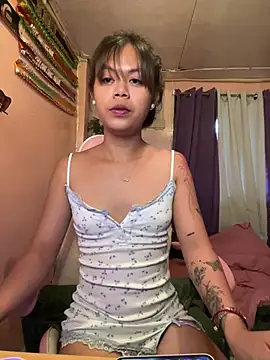 _AsianDiamondxx's room