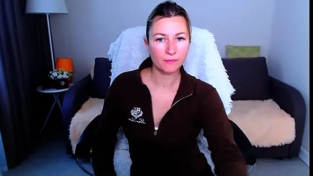 Incredible_Ariela webcam