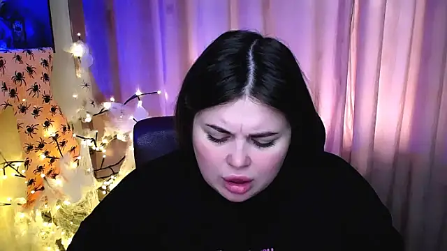 Emily_Mo webcam