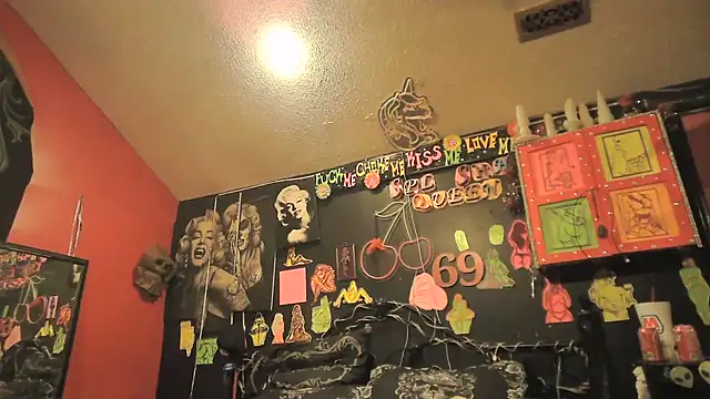 pineapplelife webcam