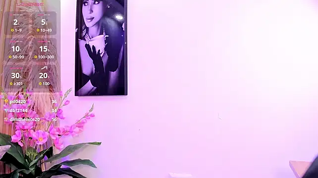 emma_bloomm webcam