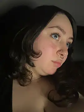 Evemeqt live cam on StripChat