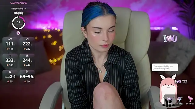 KassandraPlay live cam on StripChat