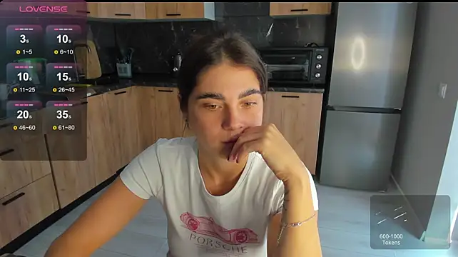 Bella_Foryou webcam