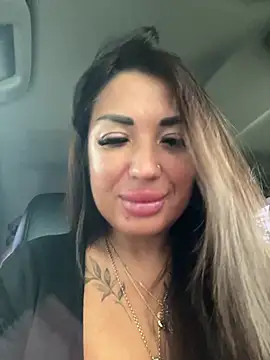 RuslanaXX webcam