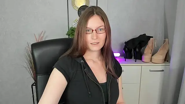 emmaxDelight webcam