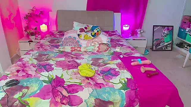 Kendralove31xxx webcam